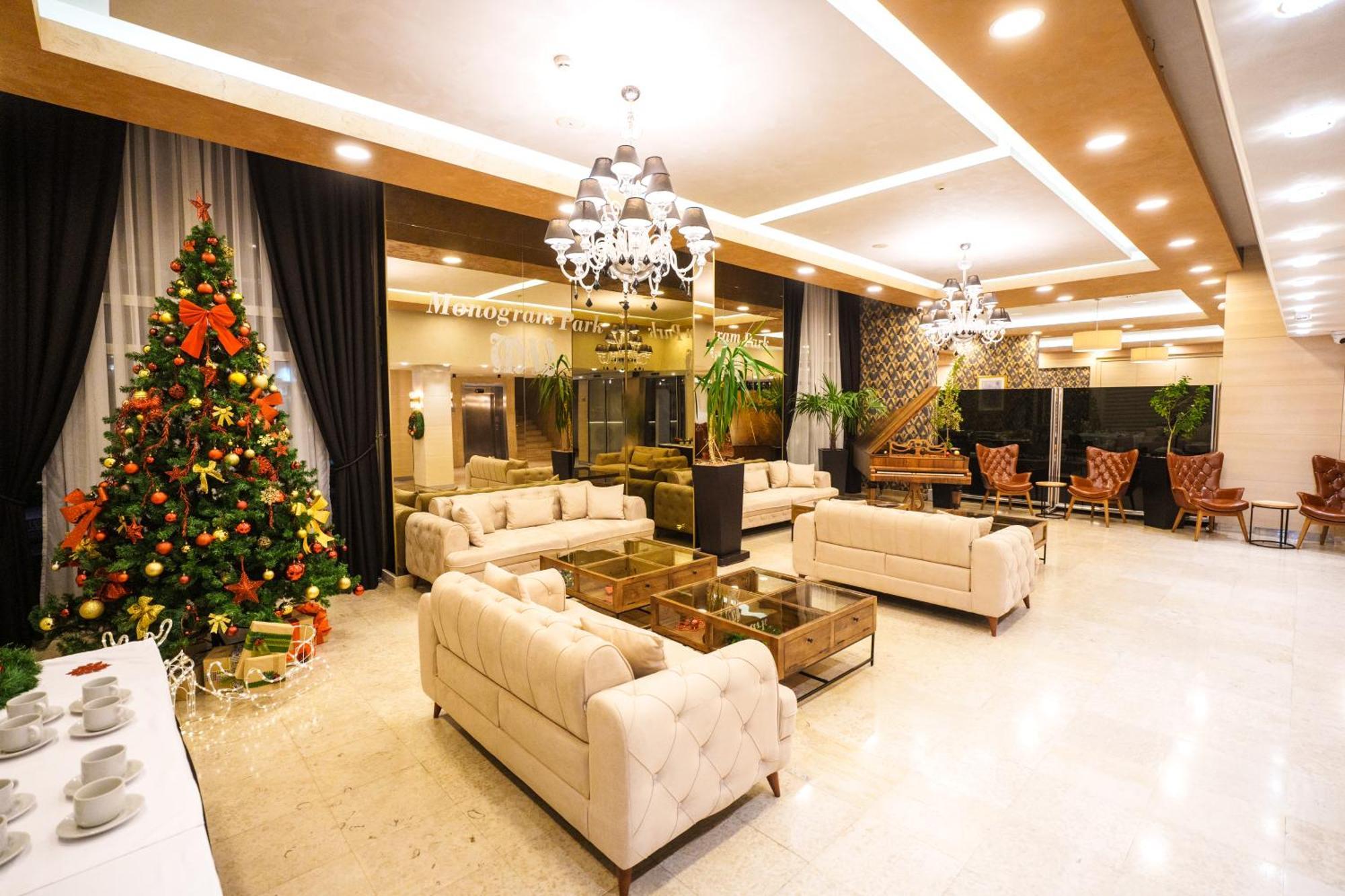 Hotel Monogram Park Ruma Ngoại thất bức ảnh